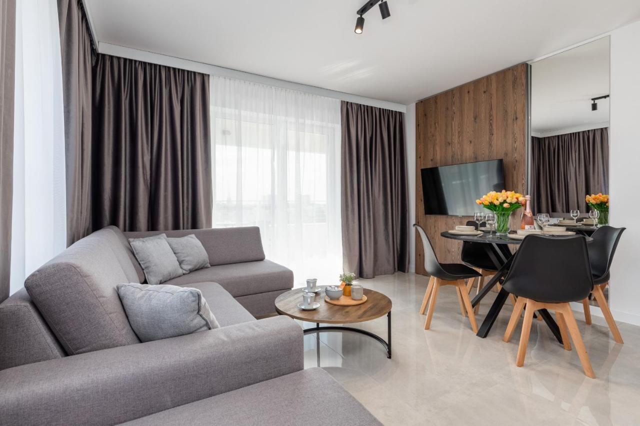 Sun Towers Lux Apartments By Renters Prestige Świnoujście Exteriör bild