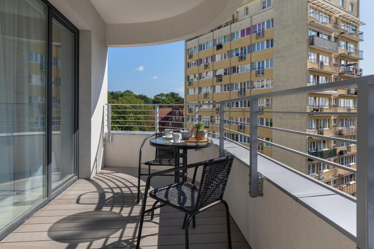 Sun Towers Lux Apartments By Renters Prestige Świnoujście Exteriör bild